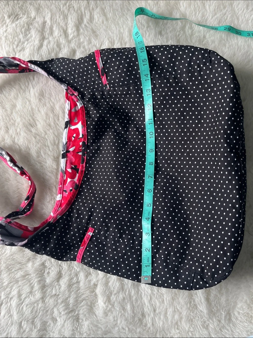 Thirty-one Inside Out Crossbody bag Bold Bloom Floral pattern